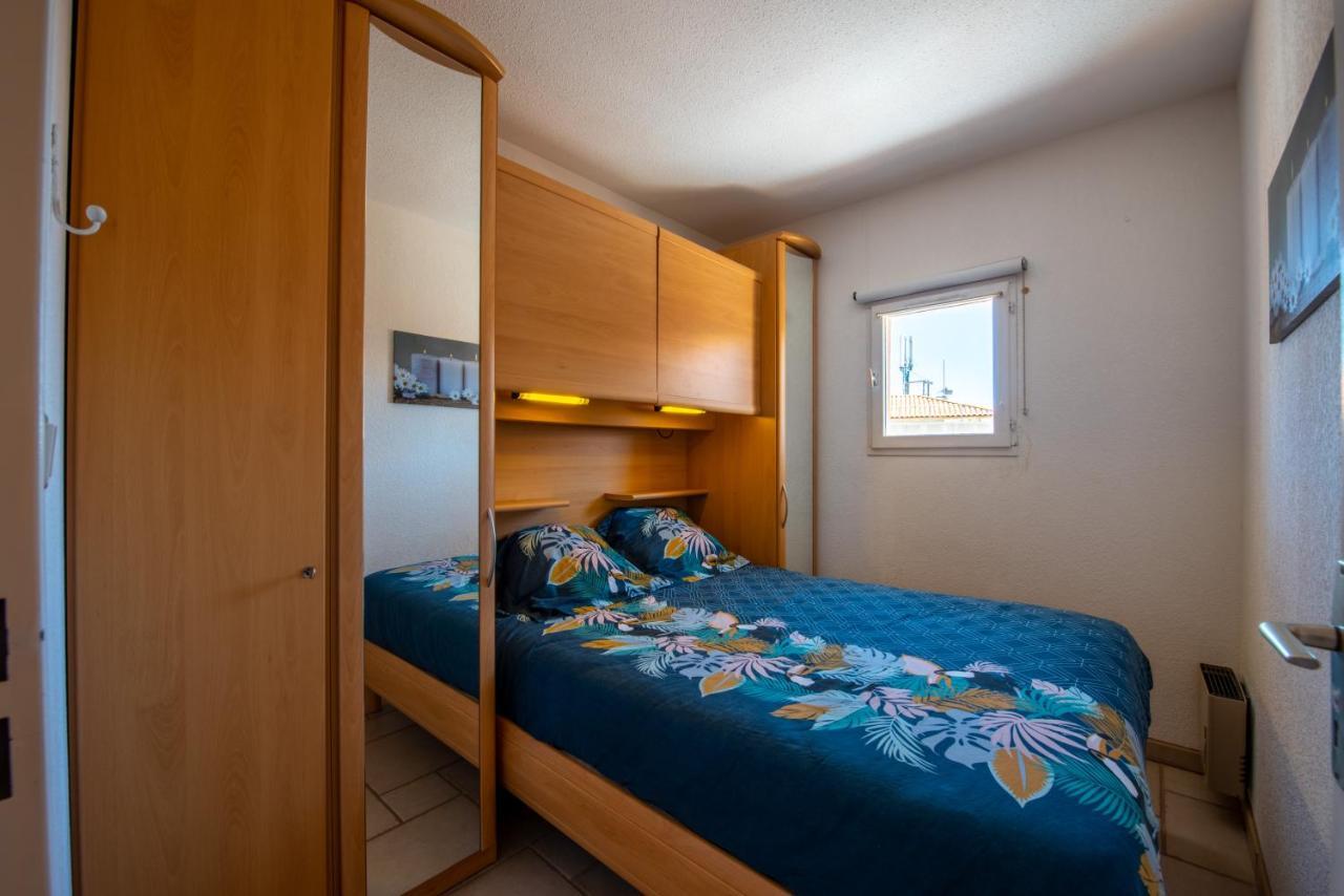 T2 En Hypercentre -Parking Prive-Clim-Proche Plage Сент-Максім Екстер'єр фото